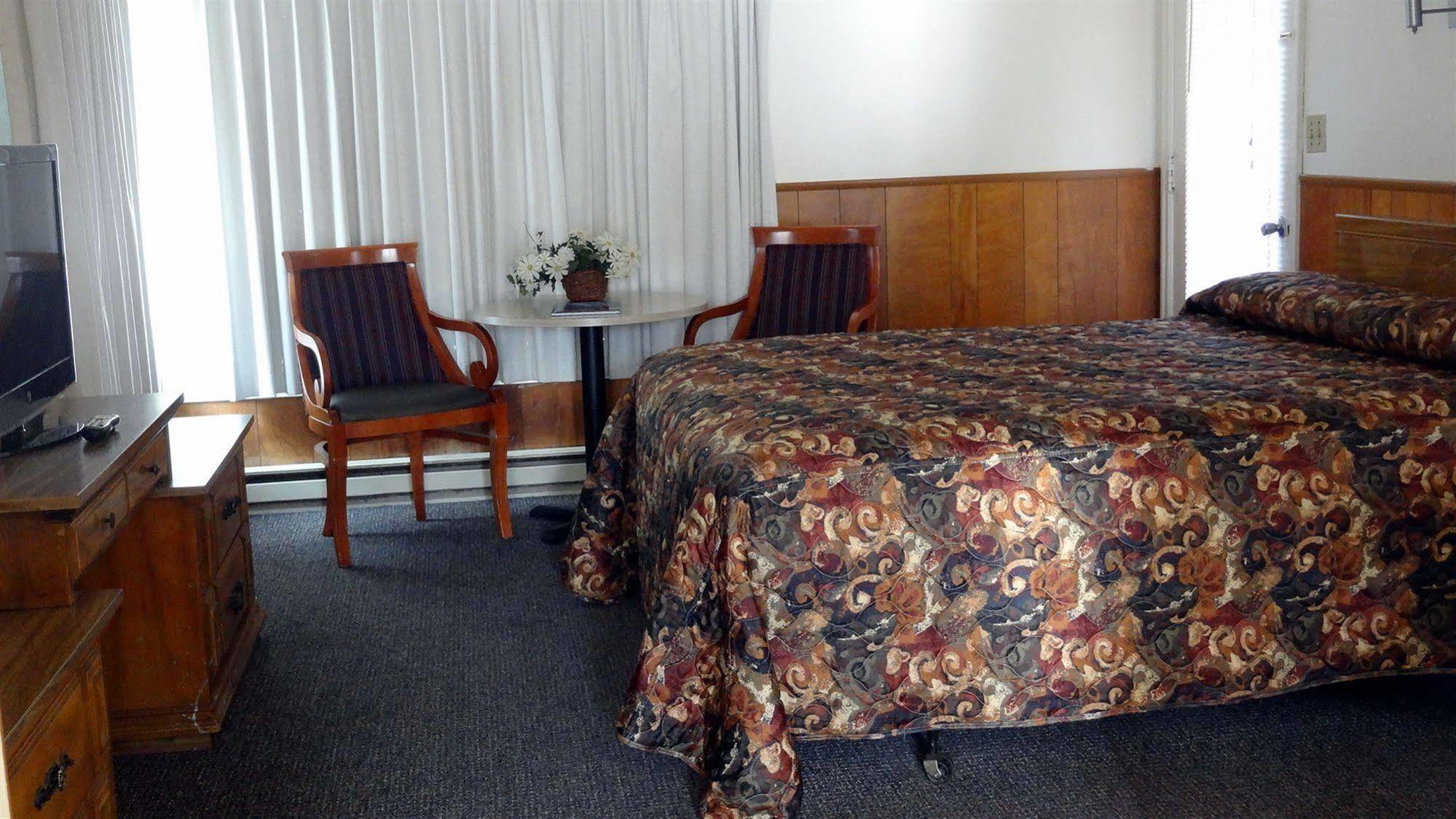 The Ocean Front At Seaside Motel Exterior photo
